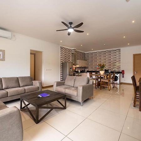 Royale Suites By Arc Royal Luxury Apts Anse Royale Exteriör bild