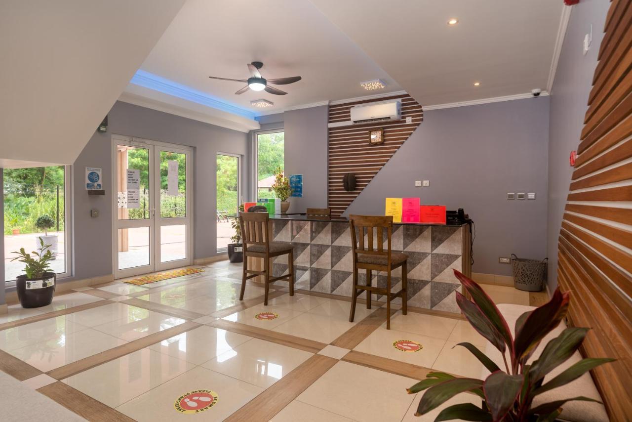 Royale Suites By Arc Royal Luxury Apts Anse Royale Exteriör bild